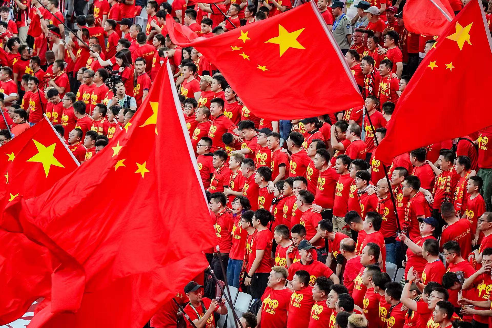 乐鱼体育网站入口-热门比赛精彩上演，国际球队实力碰撞的简单介绍