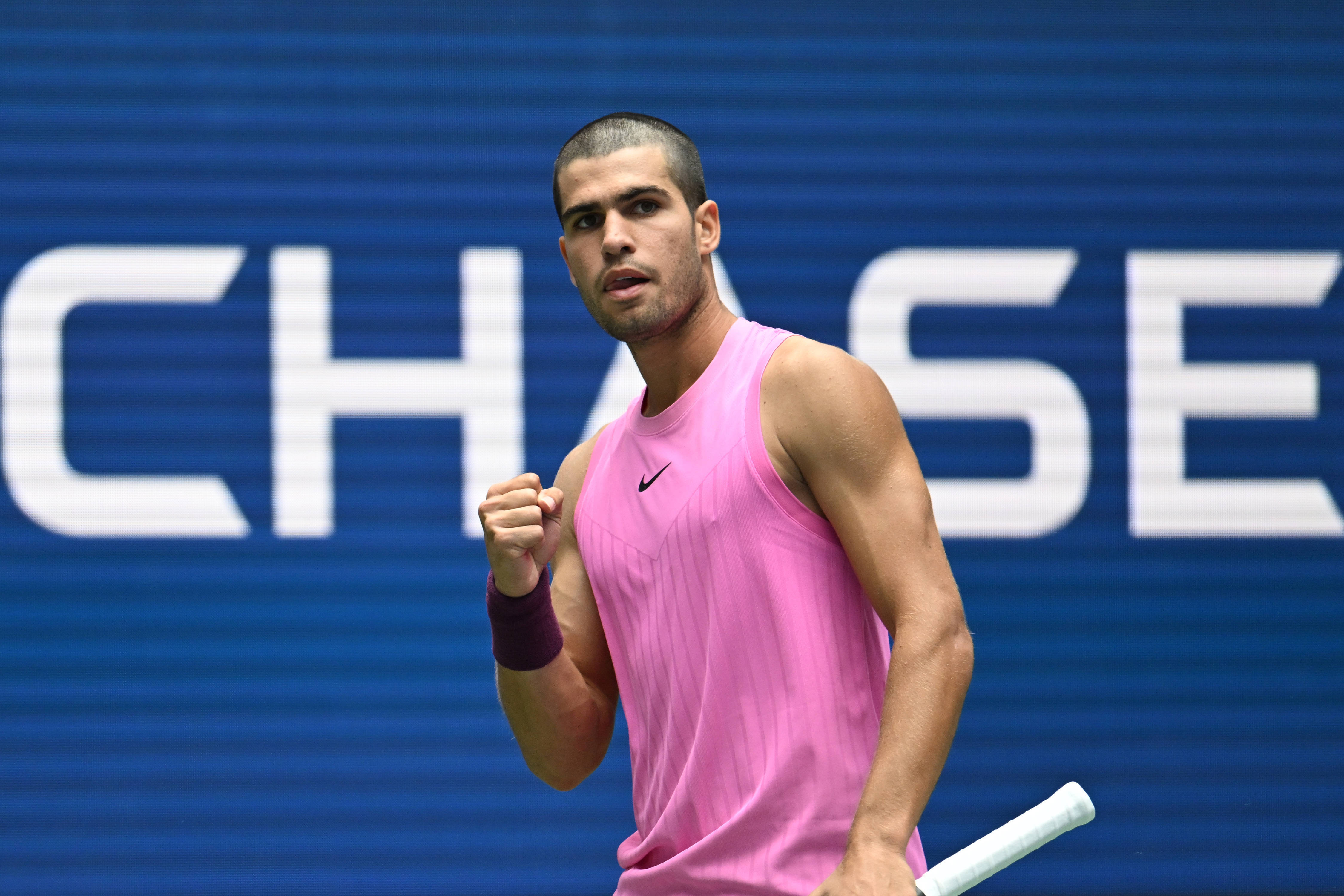 乐鱼体育app-西班牙网球队血洗美国网球队,阿尔卡拉斯送出助攻的简单介绍