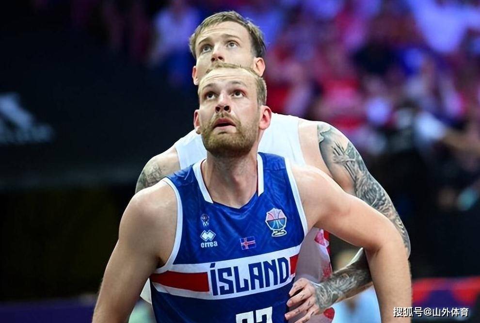 乐鱼体育app-包含黄蜂血洗立陶宛男篮，乔治送出助攻的词条